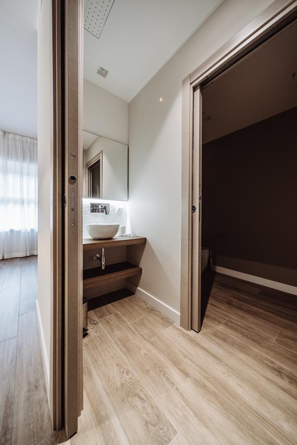 Estella Luxury Suites トリノ エクステリア 写真